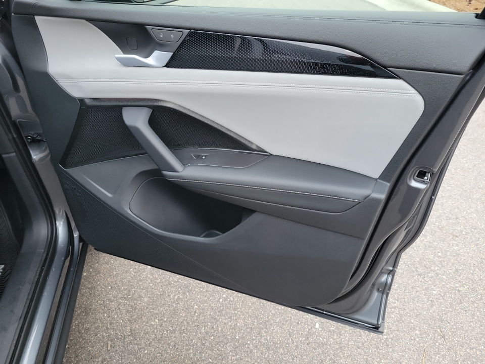 3VVNR7RMXTM038090 2026 Volkswagen Tiguan SE