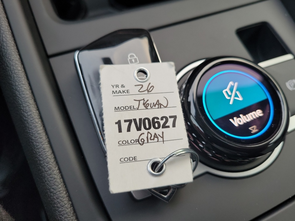 3VVNR7RMXTM038090 2026 Volkswagen Tiguan SE