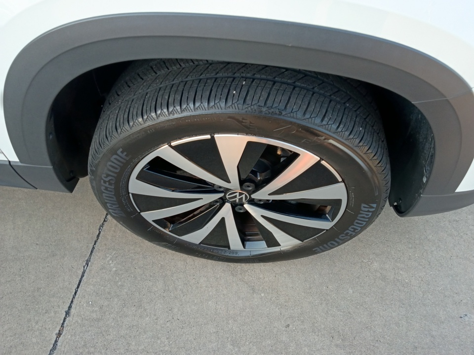 3VVNX7B26PM335409 2023 Volkswagen Taos 1.5T SE