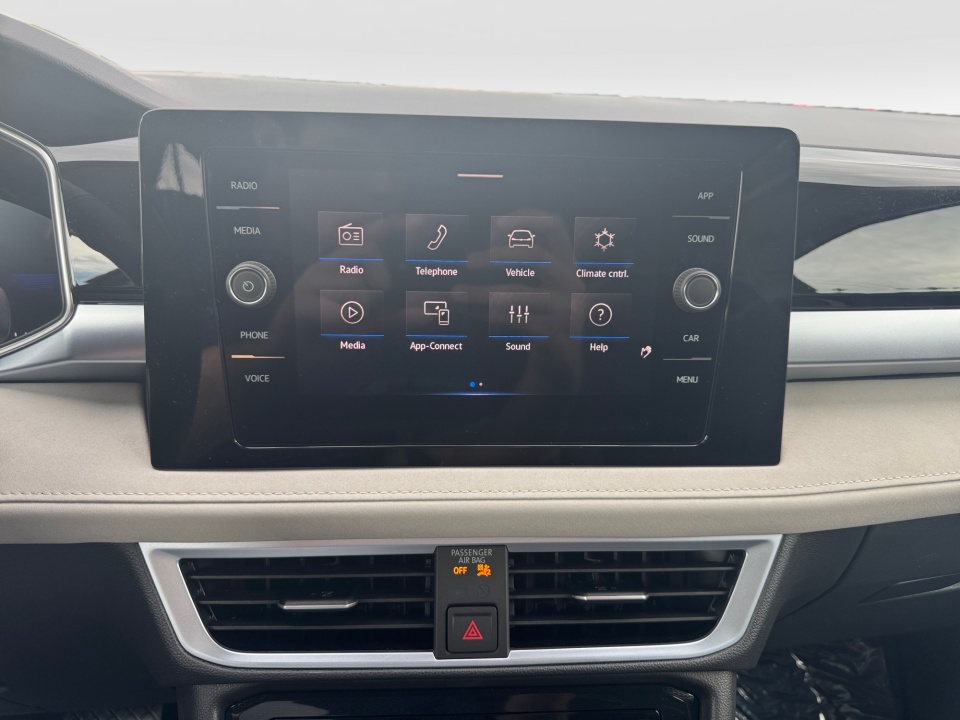 3VVSC7B2XTM089831 2026 Volkswagen Taos SE