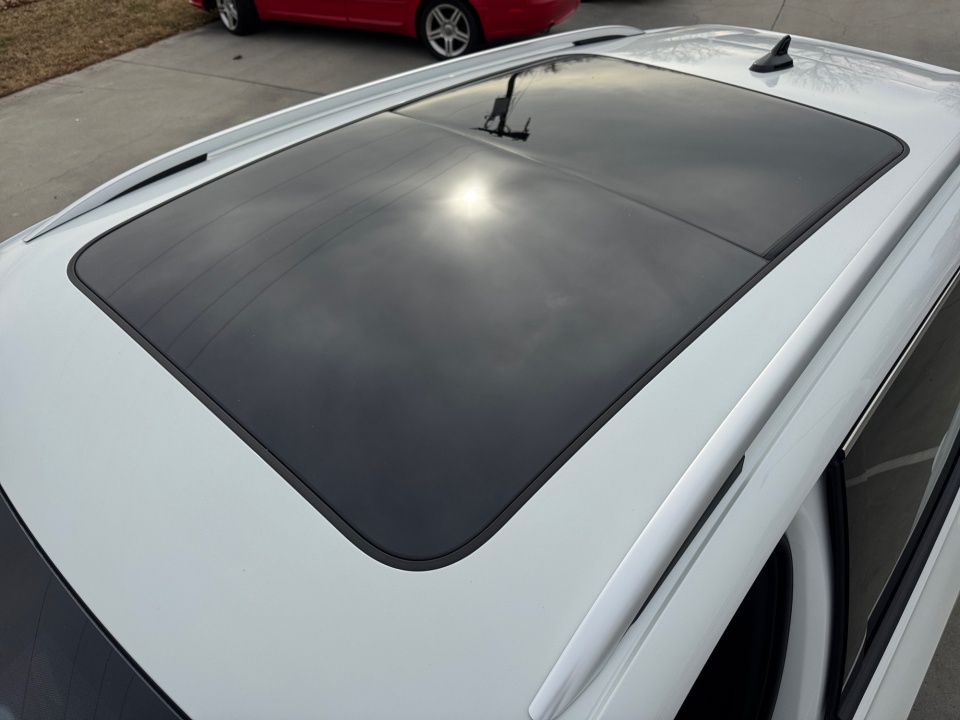 3VVUW7RM1TM037057 2026 Volkswagen Tiguan SEL R-Line Turbo