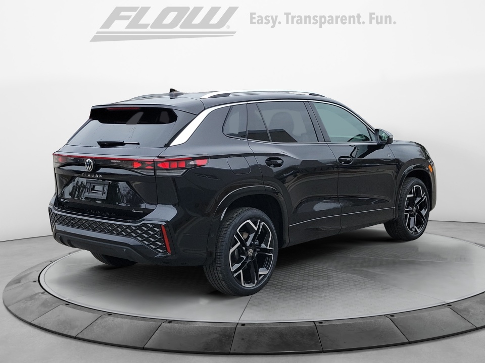 3VVUW7RM1TM065084 2026 Volkswagen Tiguan SEL R-Line Turbo