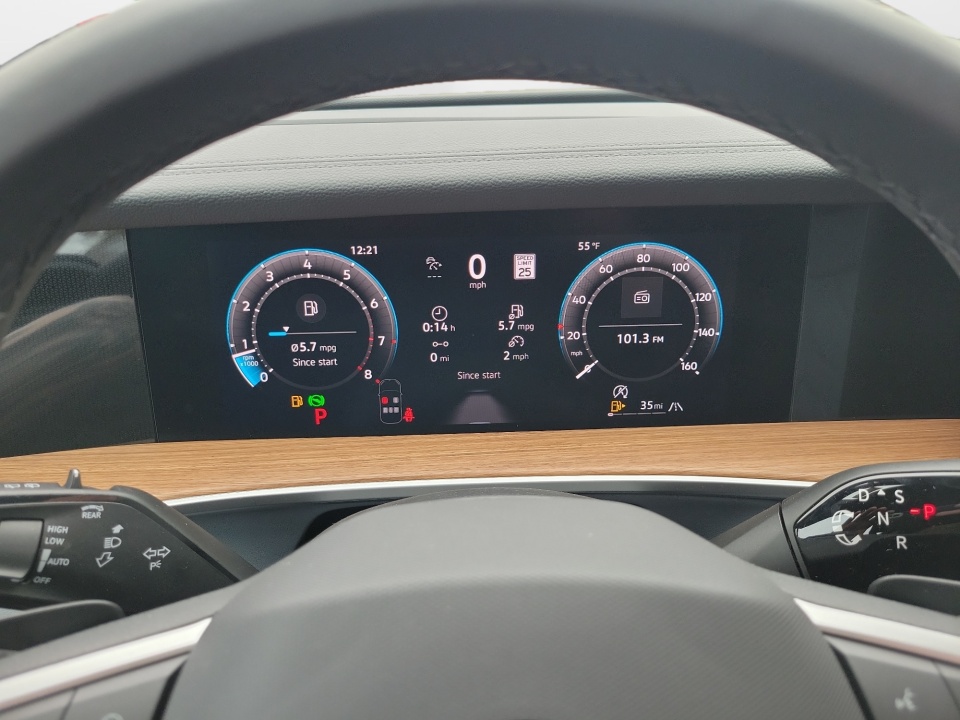 3VVUW7RM1TM065084 2026 Volkswagen Tiguan SEL R-Line Turbo