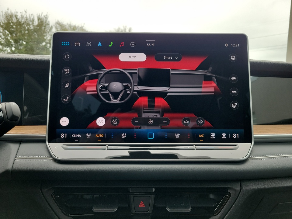 3VVUW7RM1TM065084 2026 Volkswagen Tiguan SEL R-Line Turbo