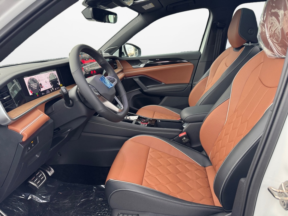 3VVUW7RM3TM040395 2026 Volkswagen Tiguan SEL R-Line Turbo