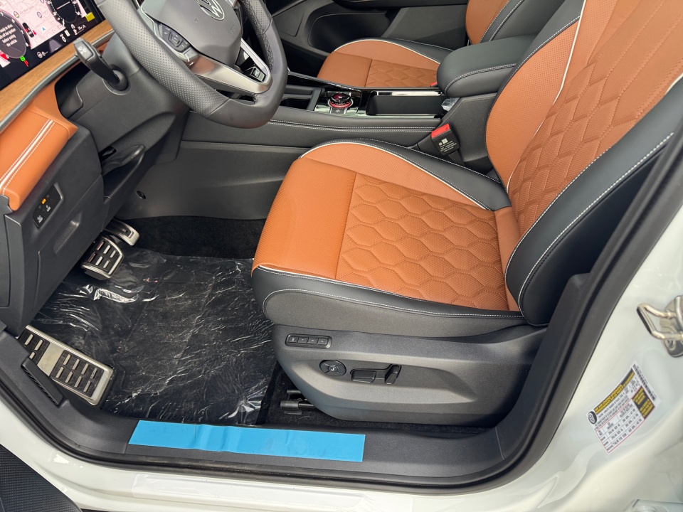 3VVUW7RM3TM040395 2026 Volkswagen Tiguan SEL R-Line Turbo