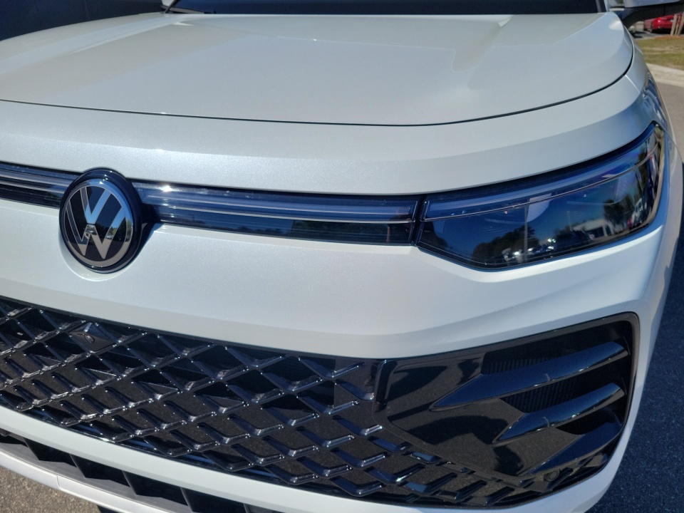 3VVUW7RM3TM071999 2026 Volkswagen Tiguan SEL R-Line Turbo