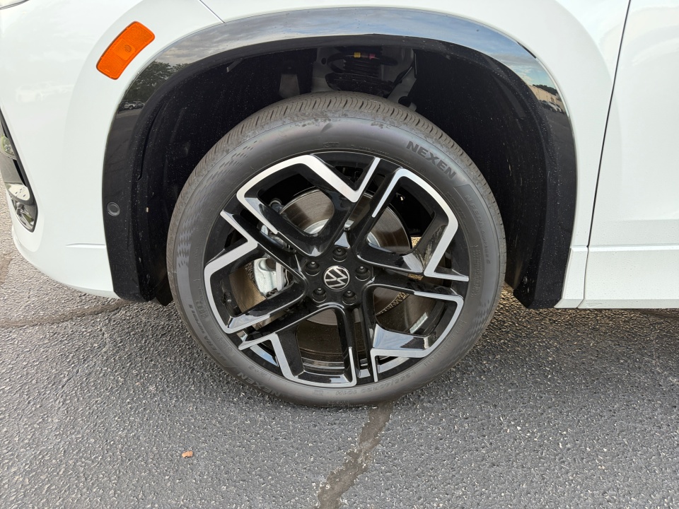 3VVUW7RM5TM164412 2026 Volkswagen Tiguan SEL R-Line Turbo