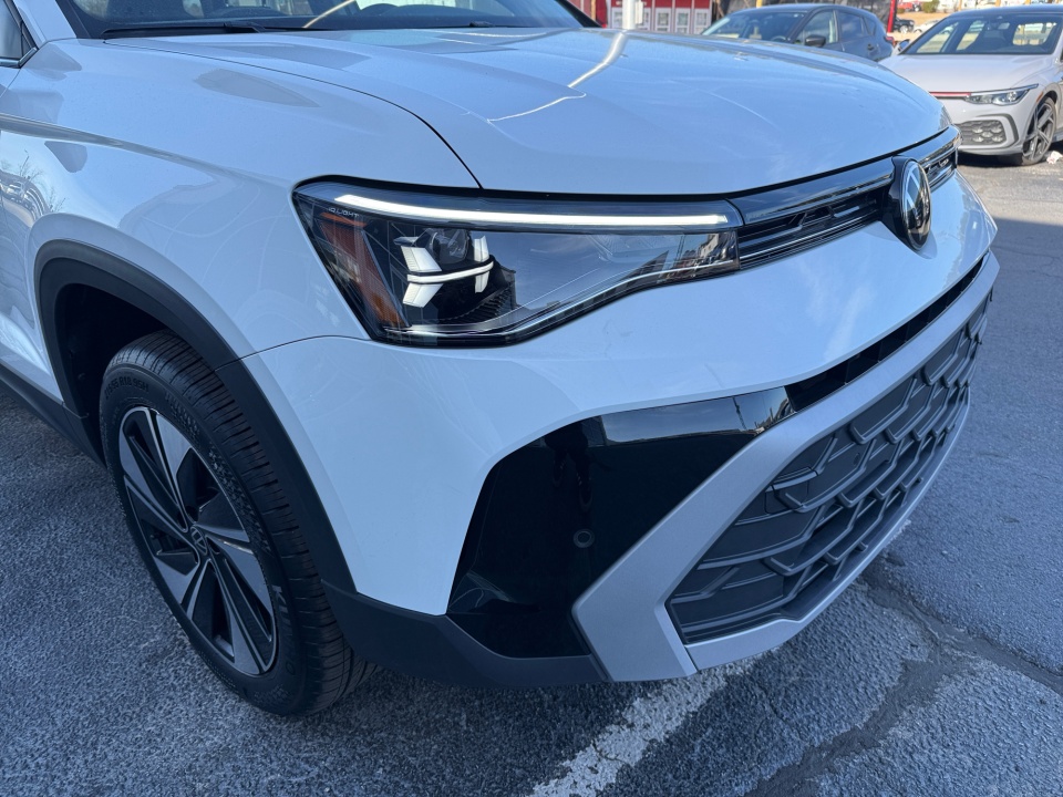 3VVVC7B20SM066893 2025 Volkswagen Taos 1.5T SE