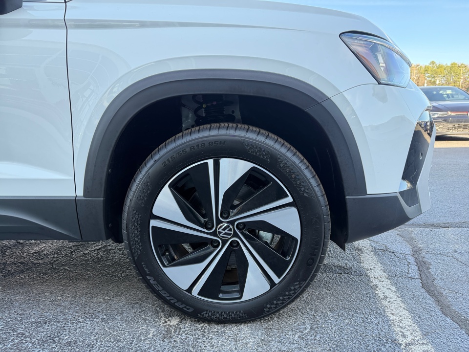 3VVVC7B20SM066893 2025 Volkswagen Taos 1.5T SE