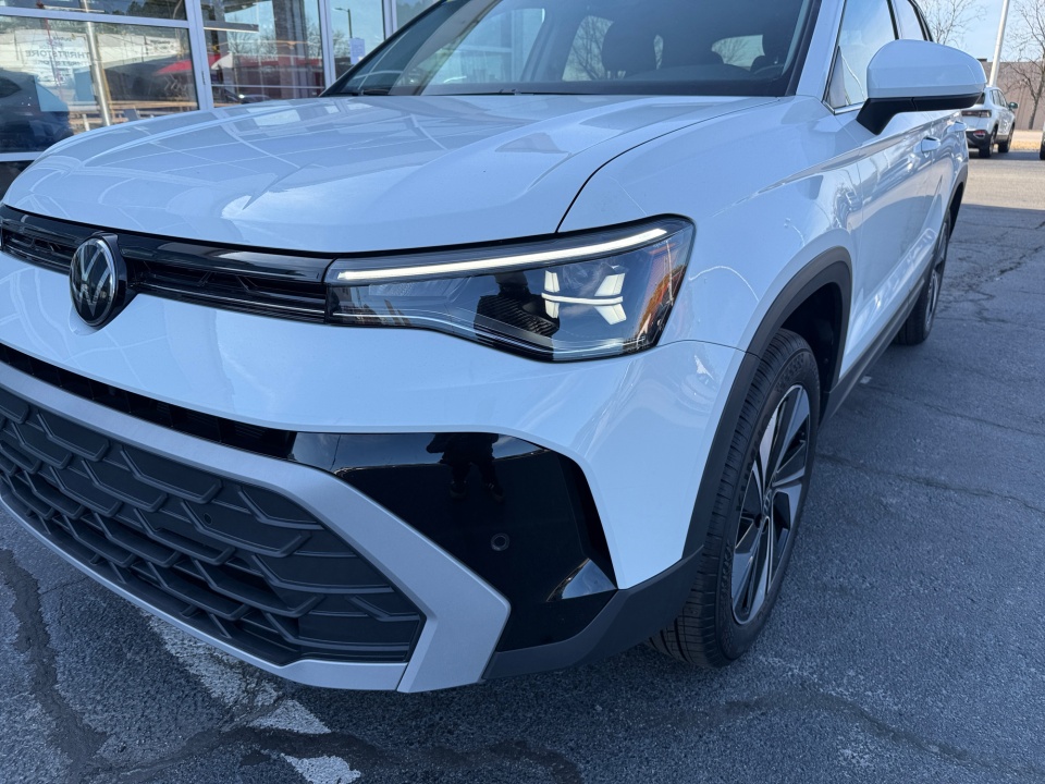 3VVVC7B20SM066893 2025 Volkswagen Taos 1.5T SE