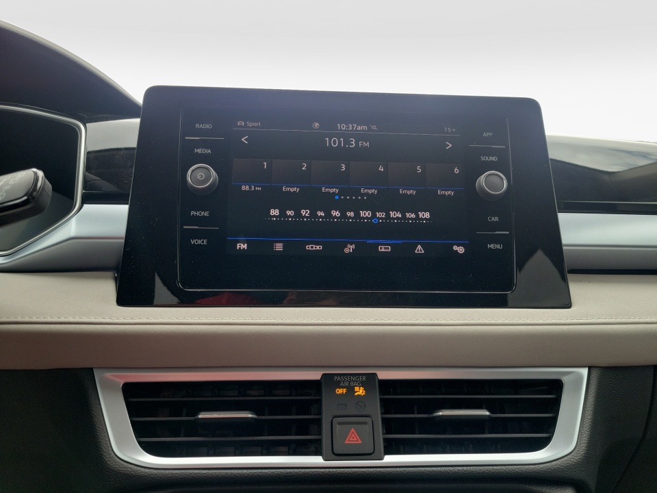 3VVVC7B20TM009496 2026 Volkswagen Taos SE
