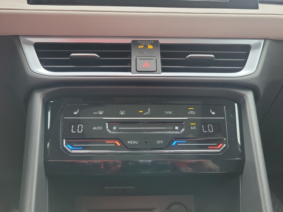 3VVVC7B20TM009496 2026 Volkswagen Taos SE
