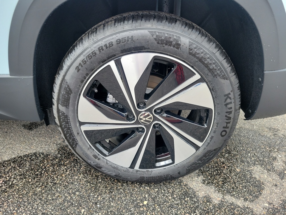 3VVVC7B20TM009496 2026 Volkswagen Taos SE
