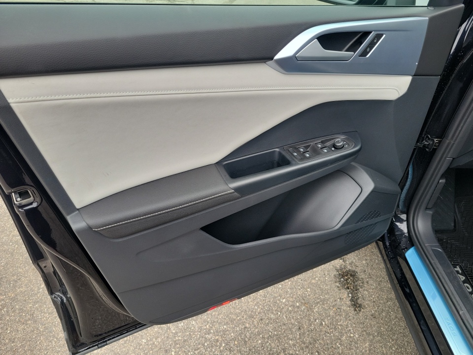 3VVVC7B21TM017882 2026 Volkswagen Taos SE