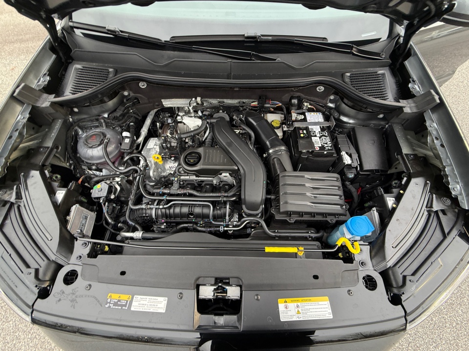 3VVVC7B24TM014944 2026 Volkswagen Taos SE