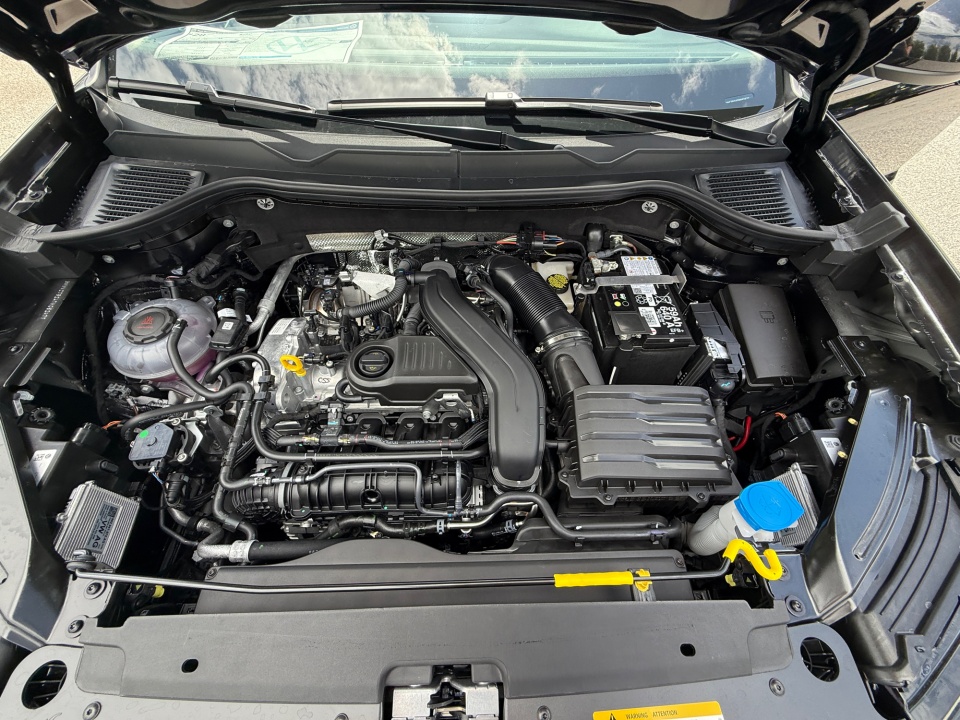 3VVVC7B24TM092477 2026 Volkswagen Taos SE
