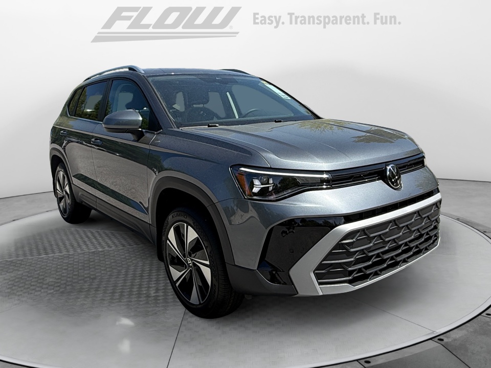 used 2026 Volkswagen Taos SE