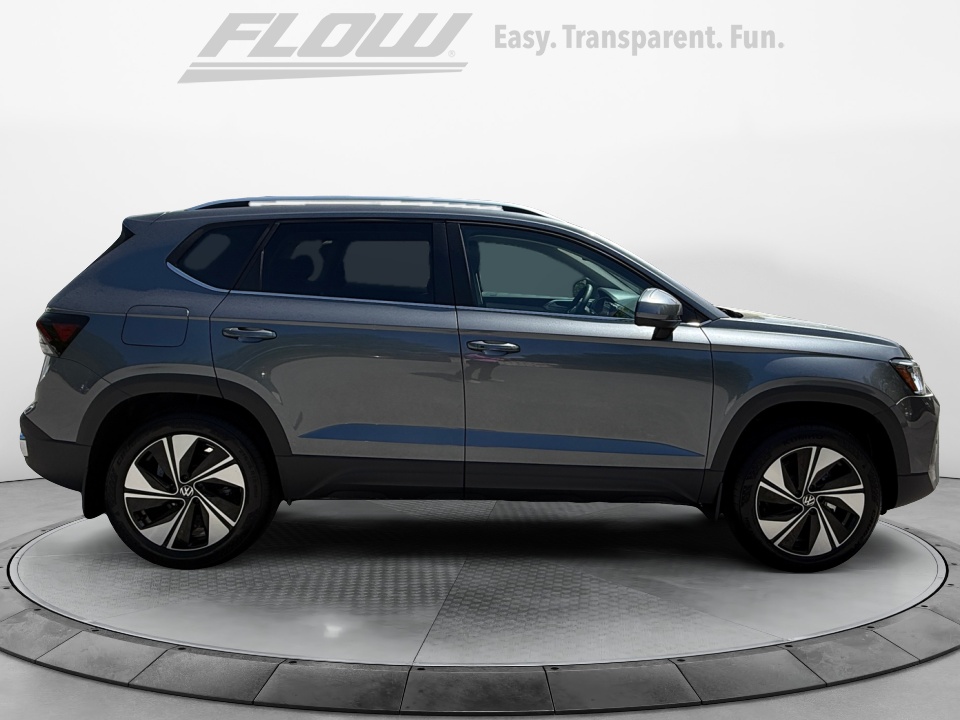 3VVVC7B27TM069808 2026 Volkswagen Taos SE