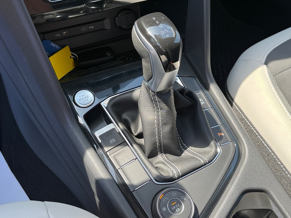 3VVVC7B27TM069808 2026 Volkswagen Taos SE