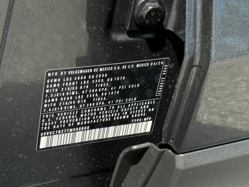 3VVVC7B27TM069808 2026 Volkswagen Taos SE