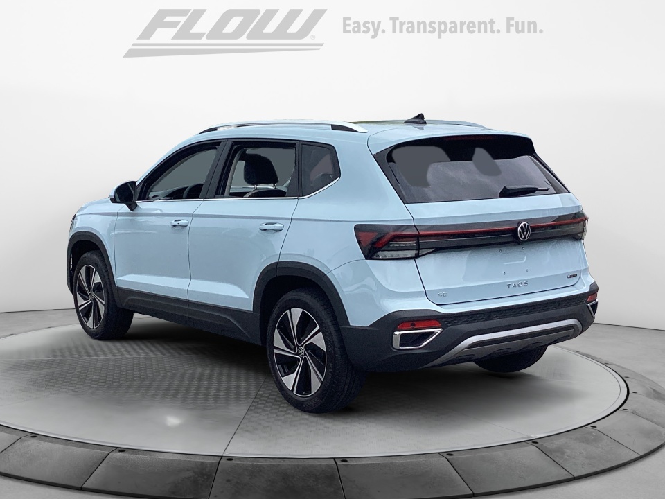 3VVVC7B2XTM067244 2026 Volkswagen Taos SE