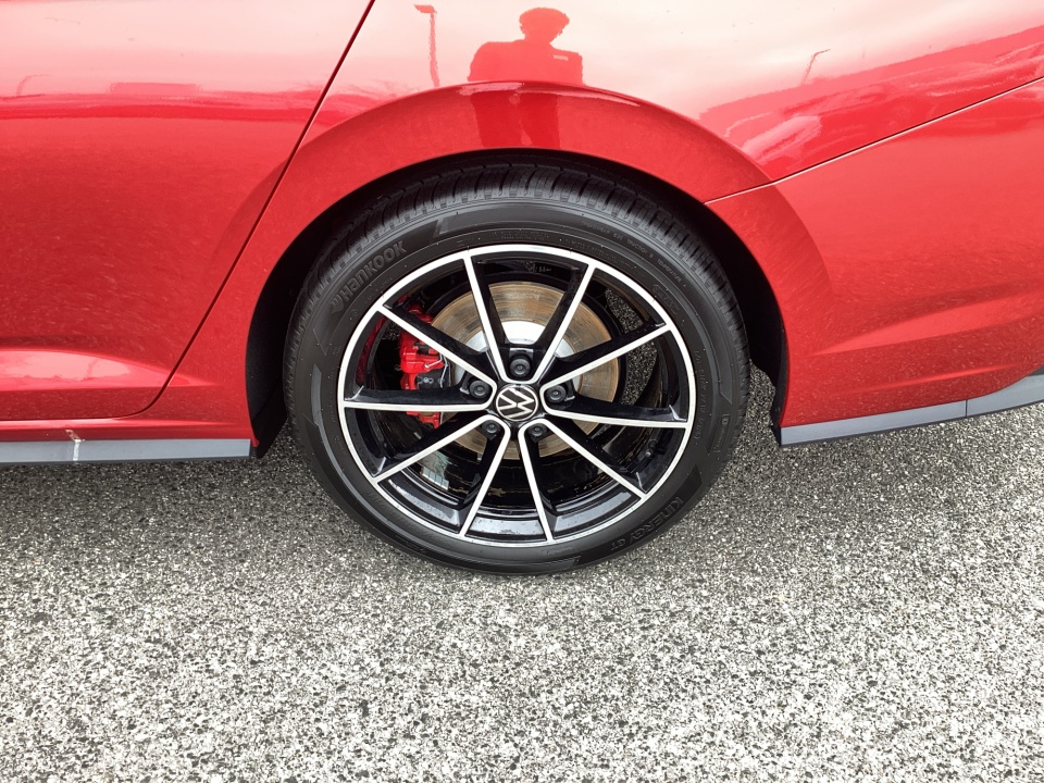 3VW2M7BU1TM023565 2026 Volkswagen Jetta GLI Autobahn