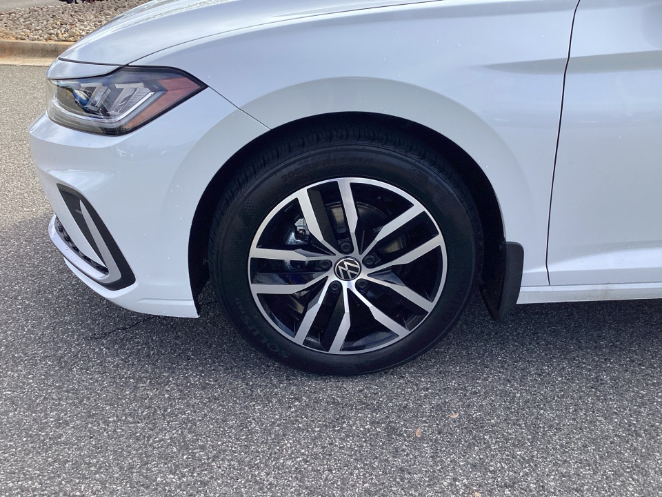 3VW7W7BU0TM021743 2026 Volkswagen Jetta SE