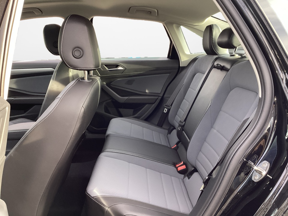 3VW7W7BU1TM021380 2026 Volkswagen Jetta SE