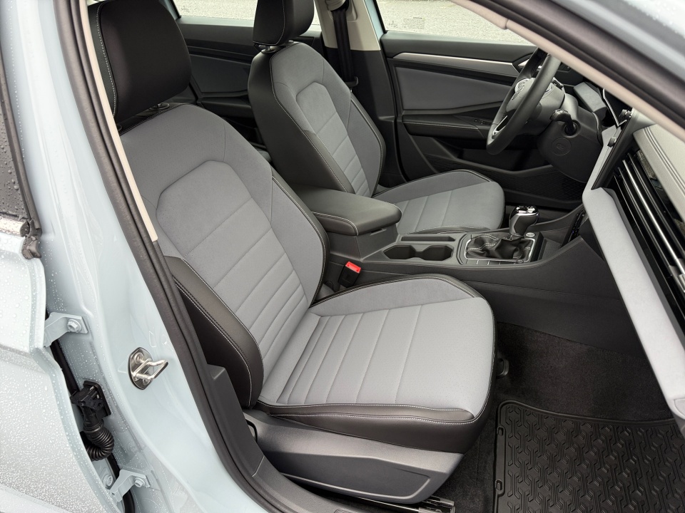 3VW7W7BU2TM021792 2026 Volkswagen Jetta SE