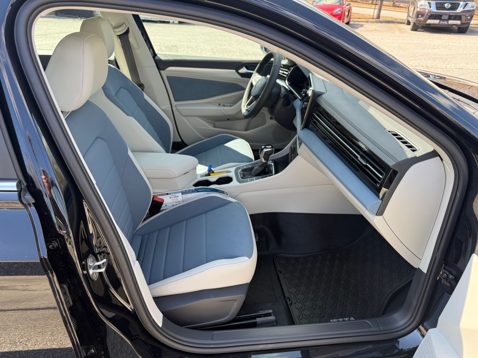 3VW7W7BU2TM034798 2026 Volkswagen Jetta SE