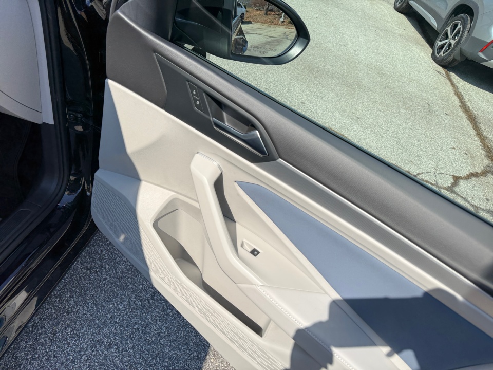 3VW7W7BU2TM034798 2026 Volkswagen Jetta SE