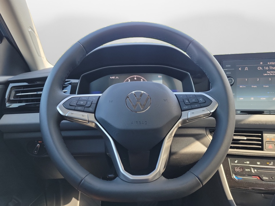 3VW7W7BU5TM029725 2026 Volkswagen Jetta SE