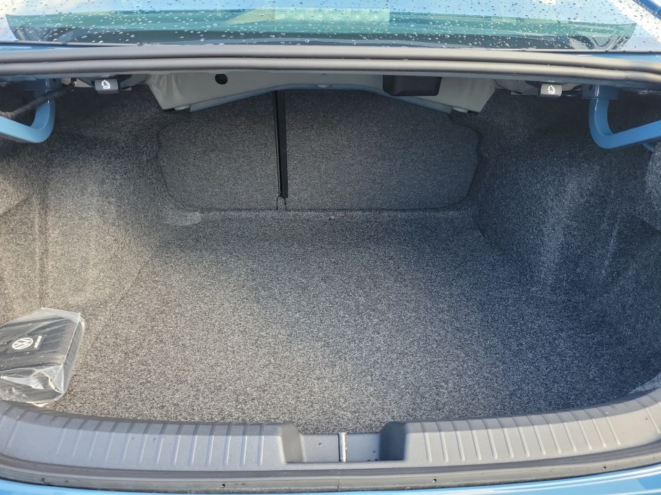 3VW7W7BU5TM029725 2026 Volkswagen Jetta SE