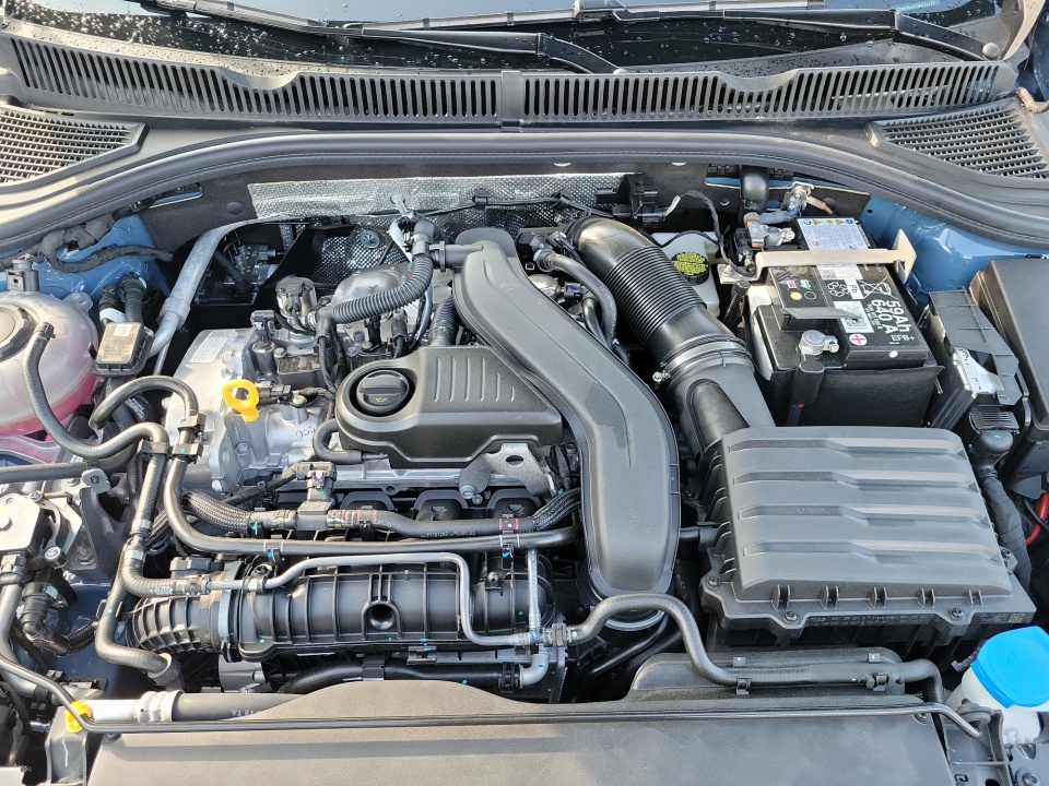 3VW7W7BU5TM029725 2026 Volkswagen Jetta SE