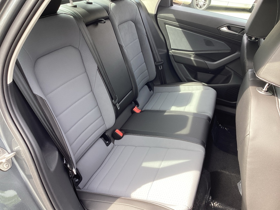 3VW7W7BU5TM060828 2026 Volkswagen Jetta SE