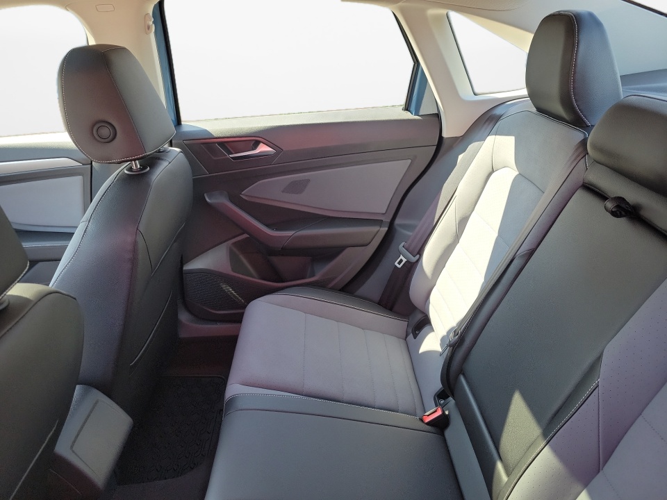 3VW7W7BU6TM034674 2026 Volkswagen Jetta SE