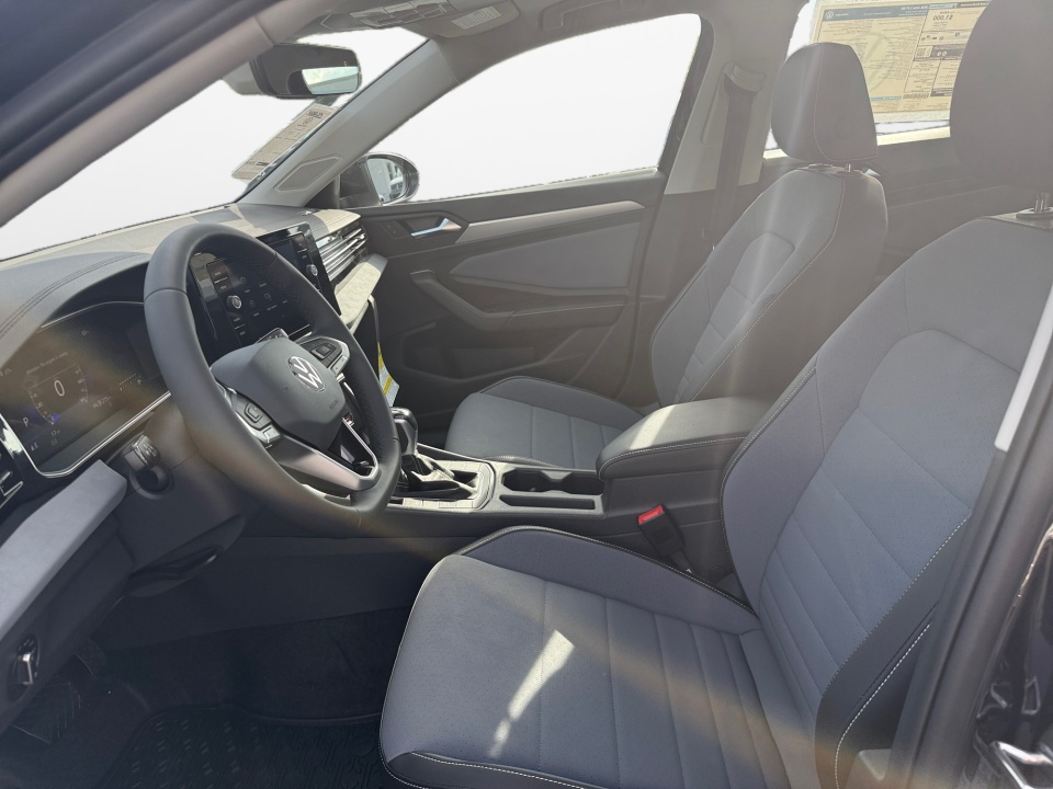 3VW7W7BU6TM057212 2026 Volkswagen Jetta SE