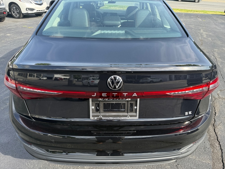 3VW7W7BU6TM057212 2026 Volkswagen Jetta SE