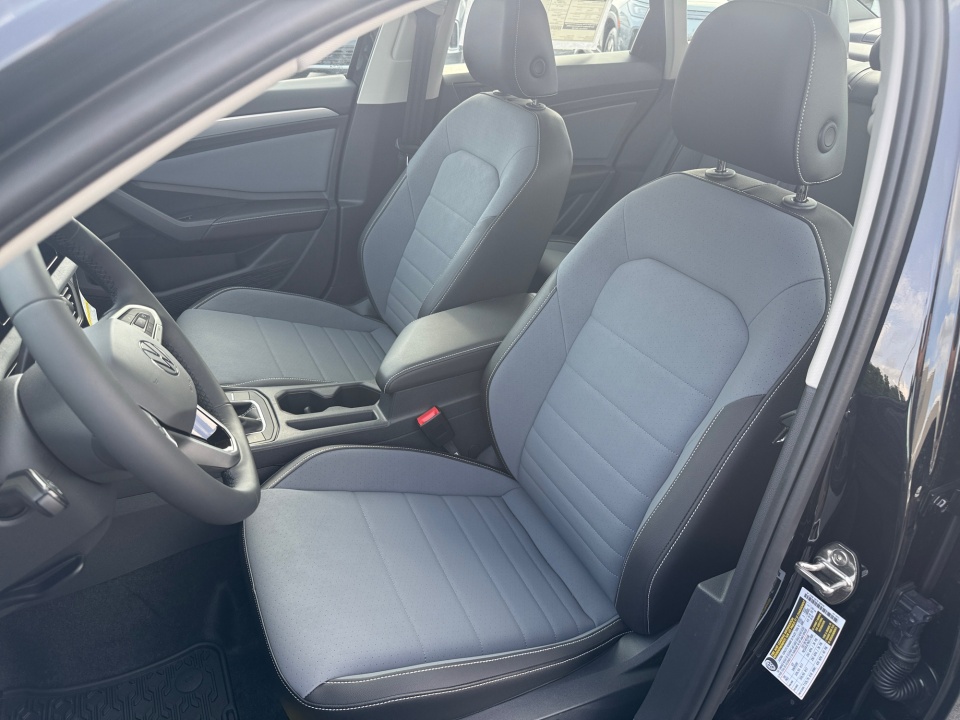 3VW7W7BU6TM057212 2026 Volkswagen Jetta SE