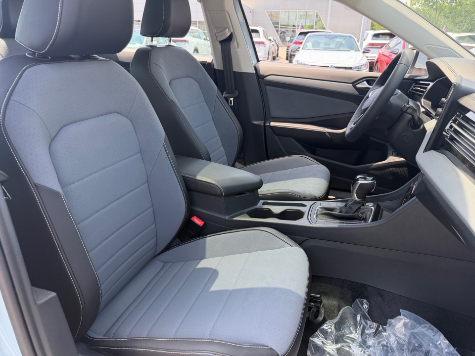 3VW7W7BU7TM065321 2026 Volkswagen Jetta SE