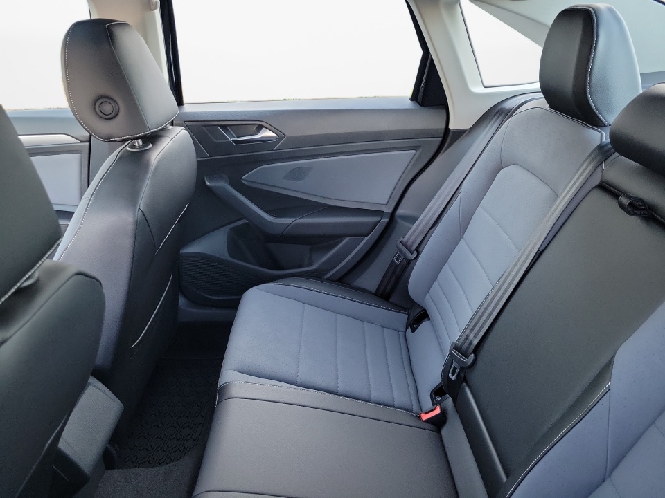 3VW7W7BU8TM019349 2026 Volkswagen Jetta SE