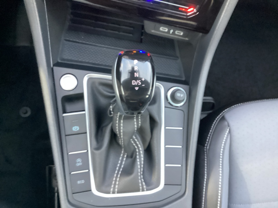 3VW7W7BU9TM027704 2026 Volkswagen Jetta SE