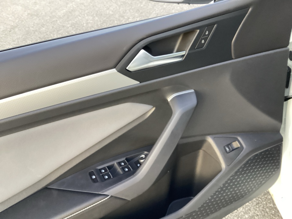 3VW7W7BU9TM027704 2026 Volkswagen Jetta SE