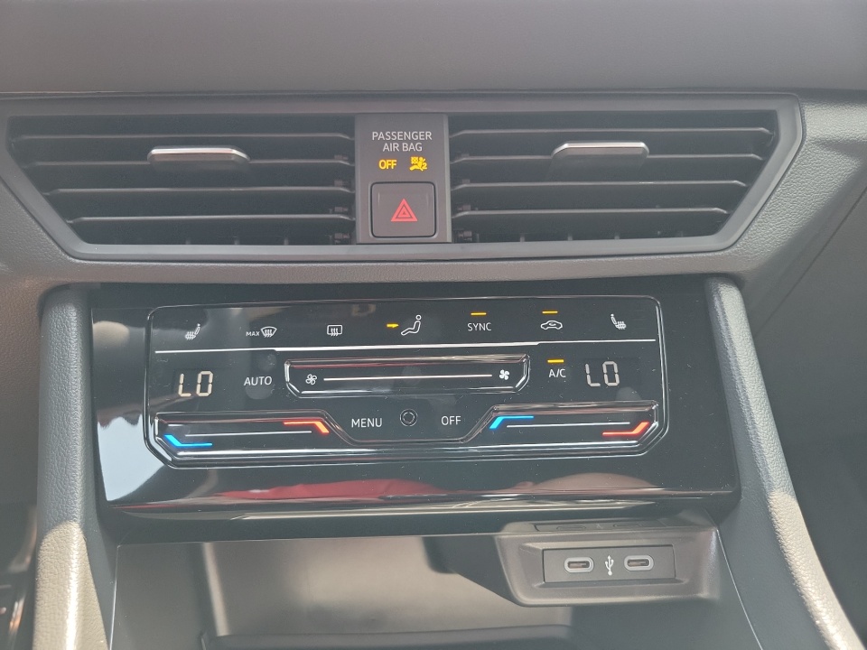 3VWBW7BU2TM072140 2026 Volkswagen Jetta Sport