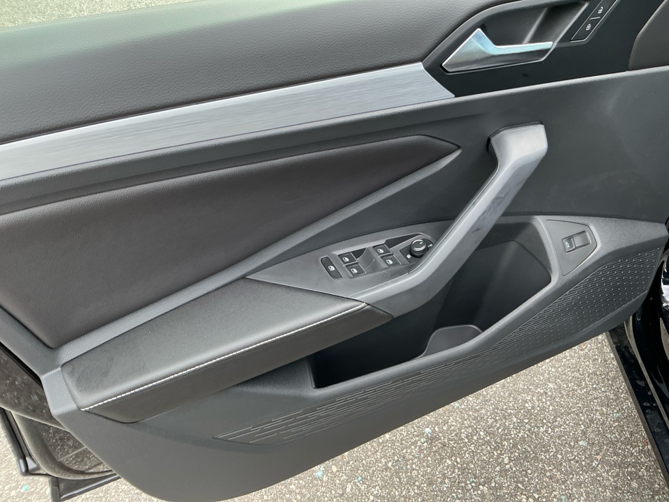 3VWBW7BU5TM015950 2026 Volkswagen Jetta Sport