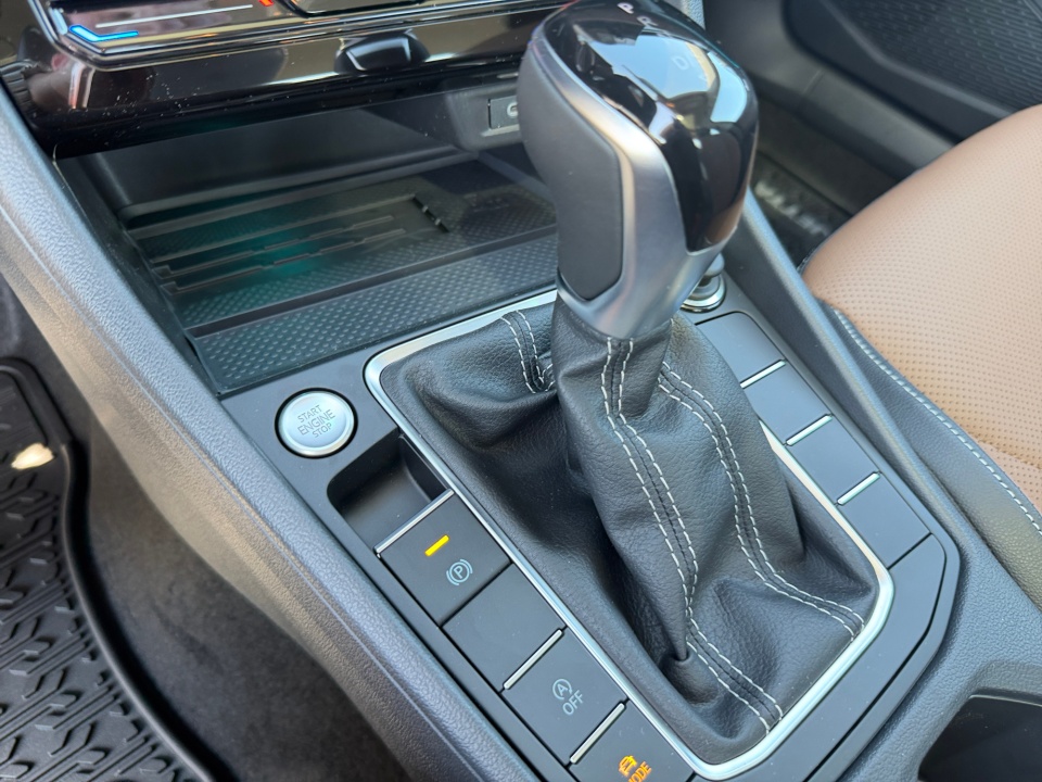 3VWGW7BU1TM042858 2026 Volkswagen Jetta SEL