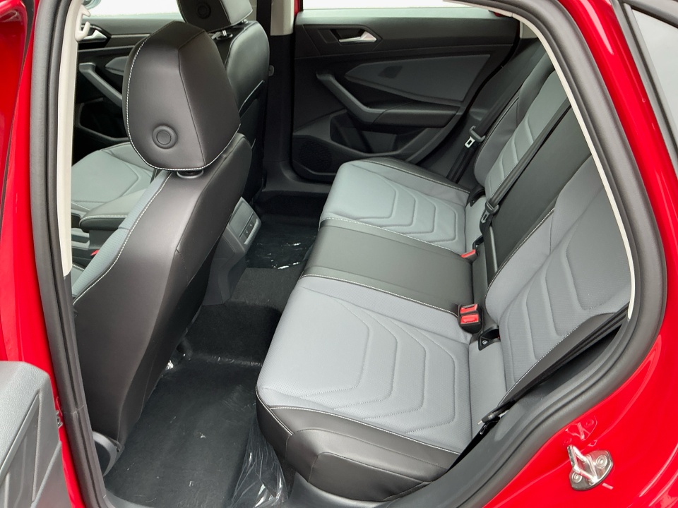 3VWGW7BU6TM023481 2026 Volkswagen Jetta SEL