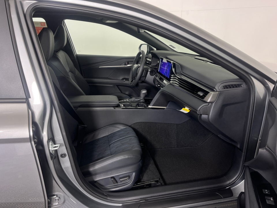 4T1DAACK8TU679252 2026 Toyota Camry XSE