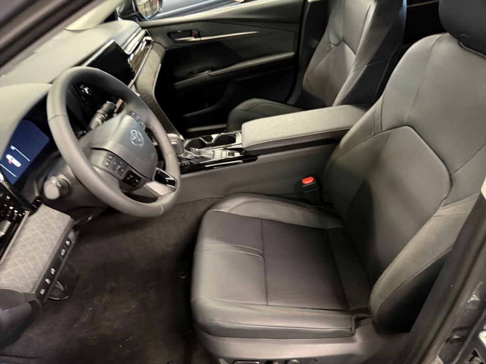 4T1DAACK9TU261251 2026 Toyota Camry XLE